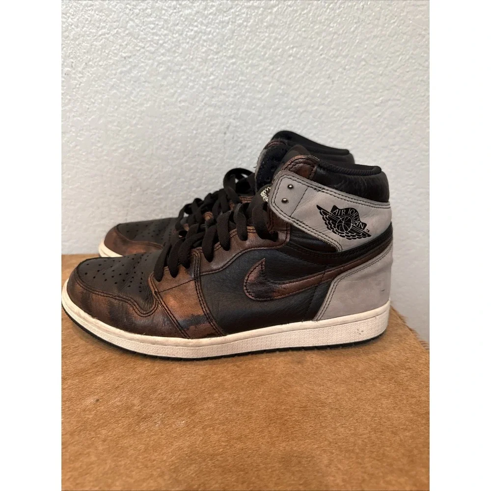 Air Jordan 1 Men's Retro High Light Army Rust Shadow‎ Patina Size 9.5 Men's.